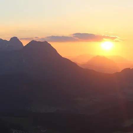 Hotel Salzburger Dolomitenhof 3*