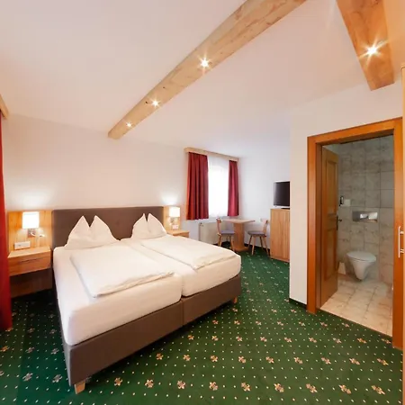 Salzburger Dolomitenhof Hotel