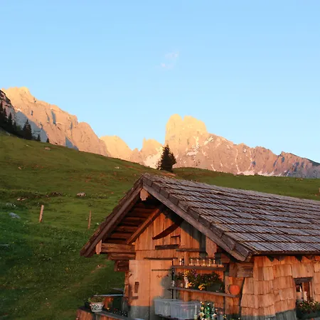 Salzburger Dolomitenhof ホテル