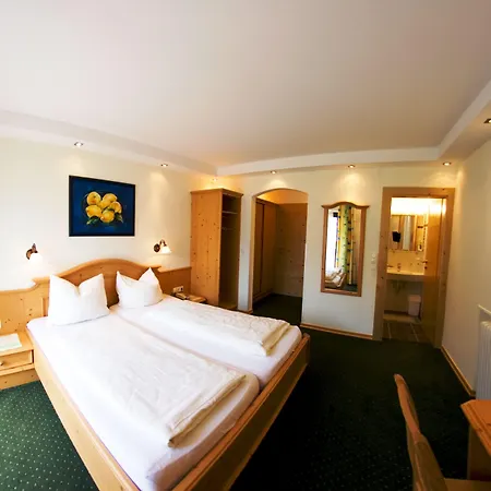 Salzburger Dolomitenhof Szálloda 3*