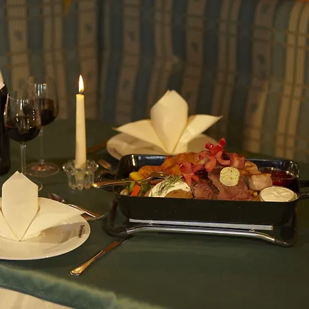 Salzburger Dolomitenhof ホテル アンベルク・イム・ランマータール