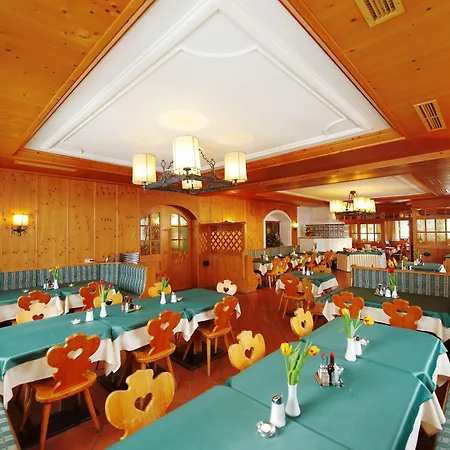 Salzburger Dolomitenhof アンベルク・イム・ランマータール