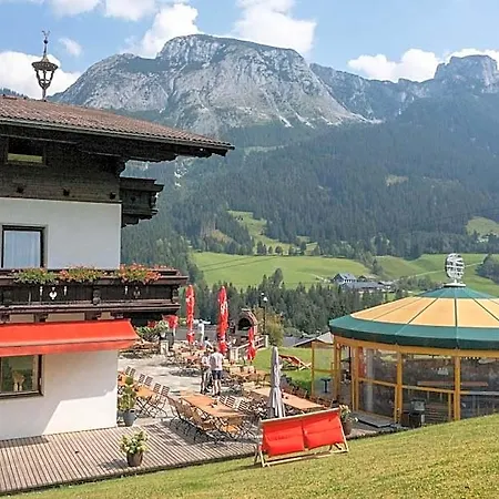 Hotel Salzburger Dolomitenhof 3*